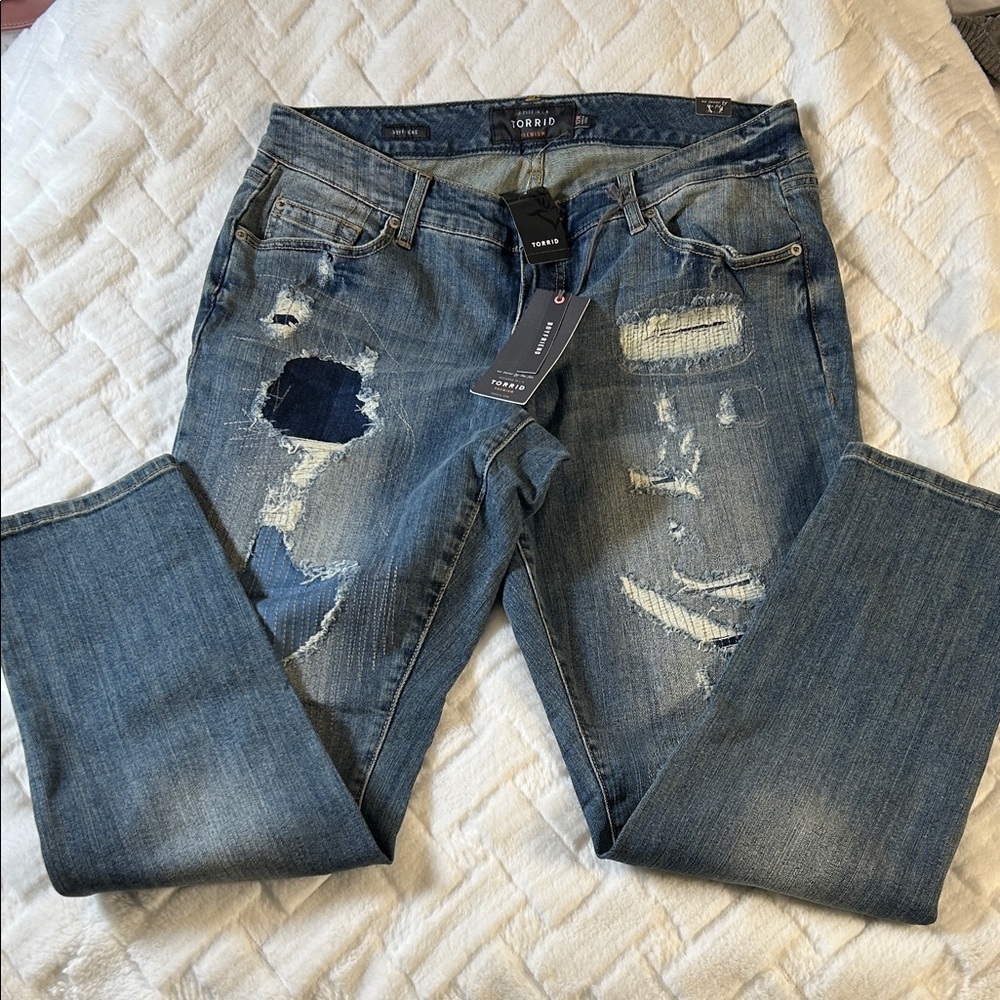Torrid Blue Distressed Slim Boyfriend Jeans size 12R